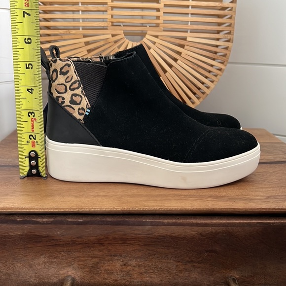 NWT Tom’s ortholite Jamie booties - Picture 6 of 17